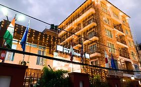 Himalayan Suite Hotel